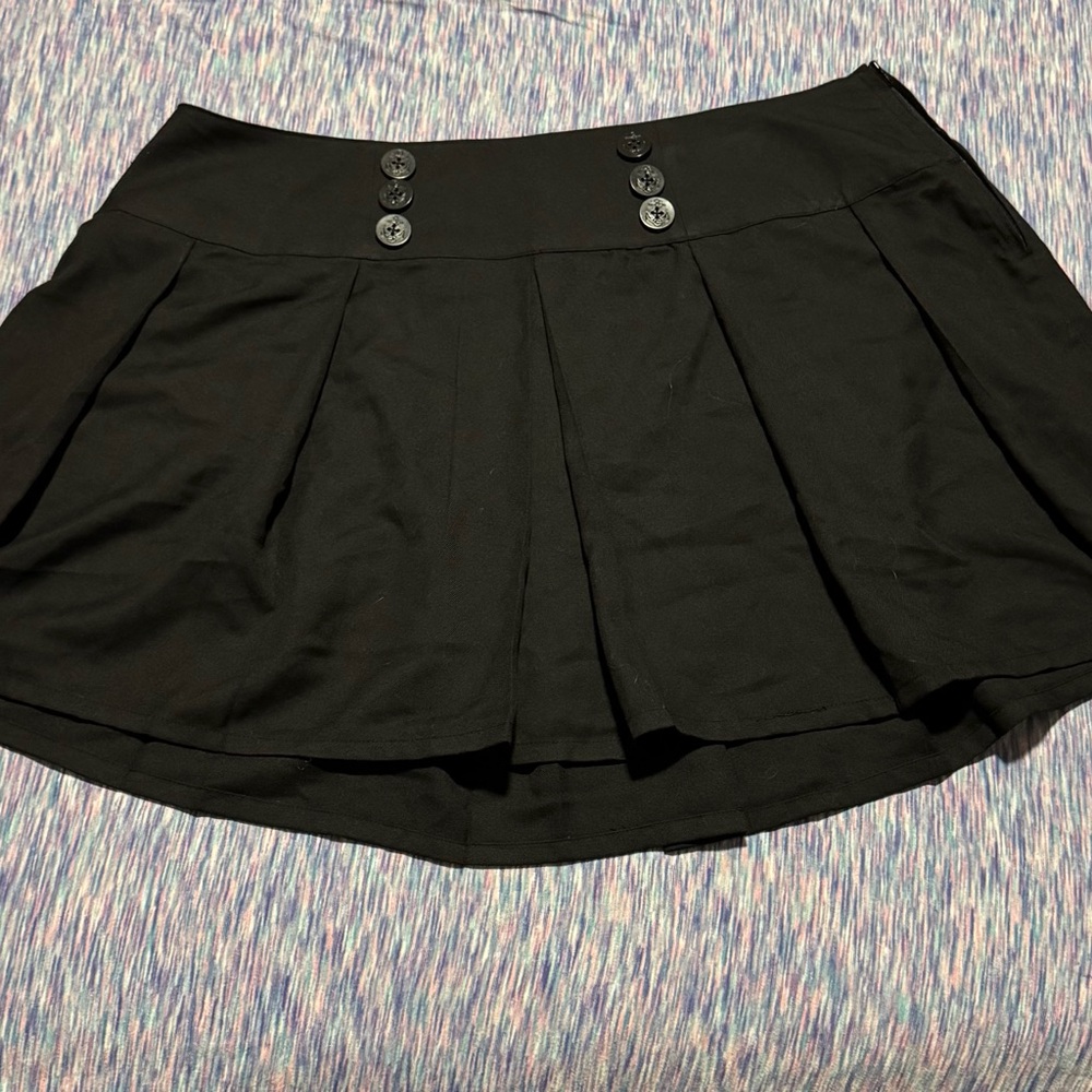 Hot Topic Black Mini Skirt